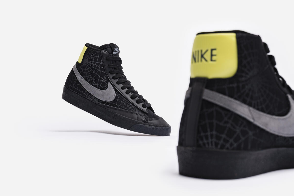 Nike discount blazer spider